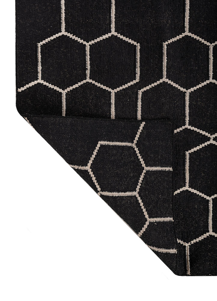 indusbar grey and black polyester flat weaves Rug - Perspective