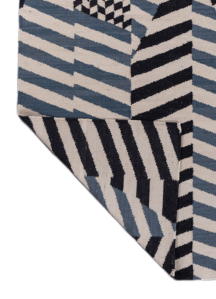 checkers grey and black wool flat weaves Rug - Perspective