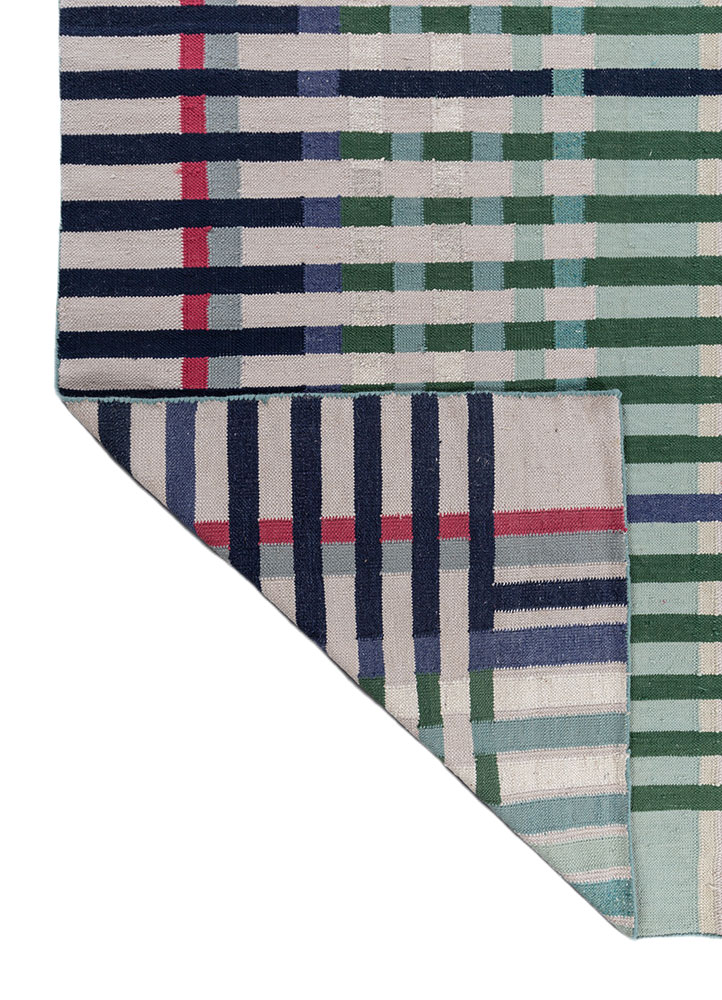 checkers green wool flat weaves Rug - Perspective