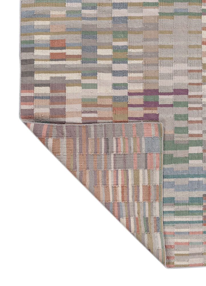 checkers ivory wool flat weaves Rug - Perspective