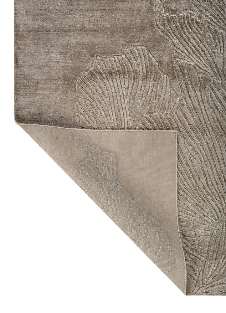 azalea green bamboo silk and zari hand knotted Rug - Perspective