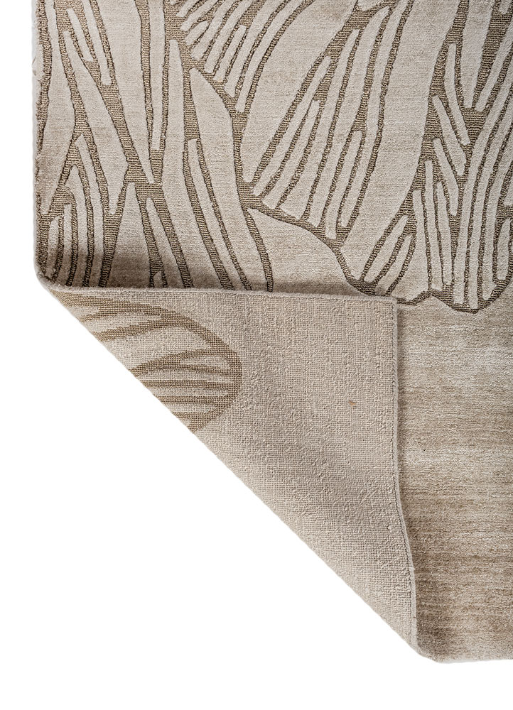 azalea ivory tencil and zari hand knotted Rug - Perspective