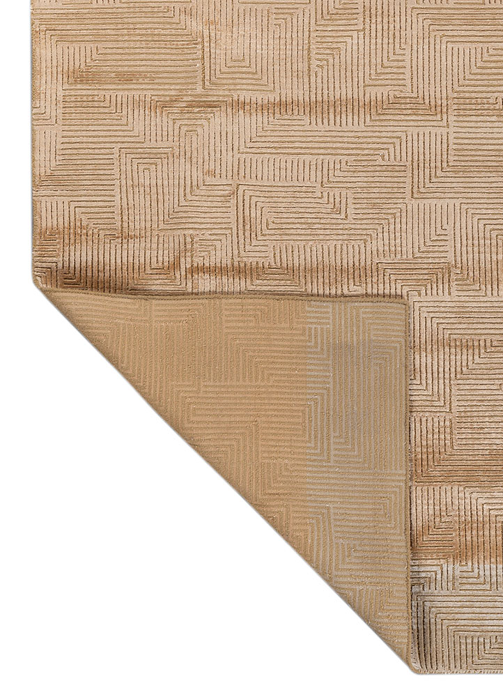 azalea gold wool and bamboo silk hand knotted Rug - Perspective