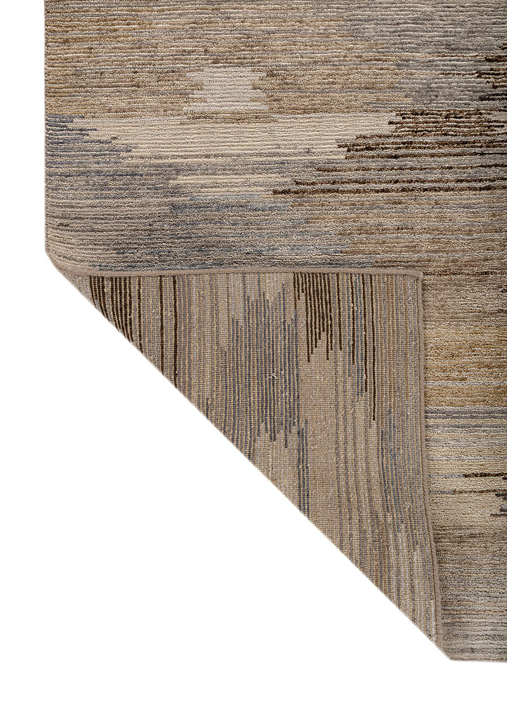 savana ivory wool hand knotted Rug - Perspective