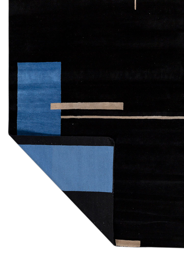 sthir grey and black wool hand knotted Rug - Perspective