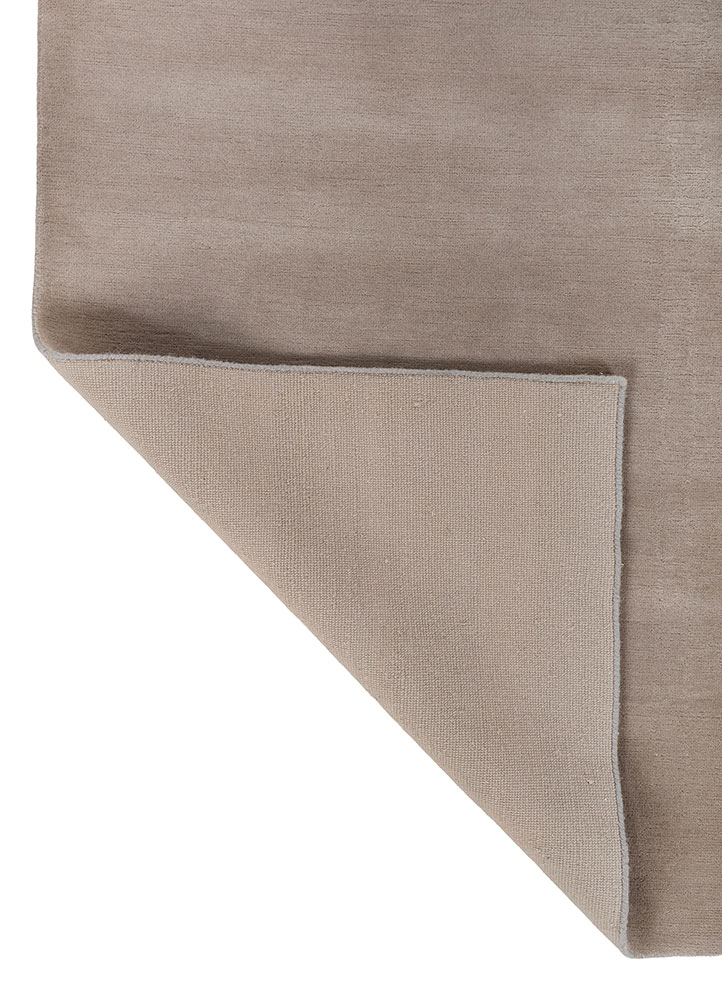 sthir grey and black wool hand knotted Rug - Perspective