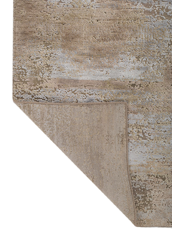 entropy ivory wool and bamboo silk hand knotted Rug - Perspective