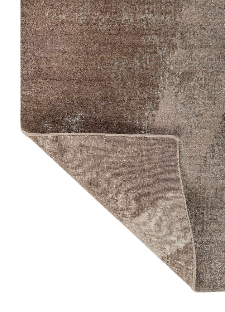 entropy grey and black wool and bamboo silk hand knotted Rug - Perspective