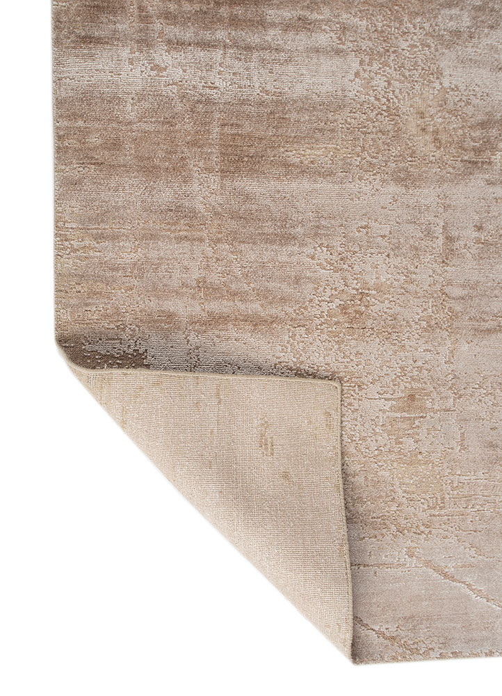 entropy ivory wool and bamboo silk hand knotted Rug - Perspective