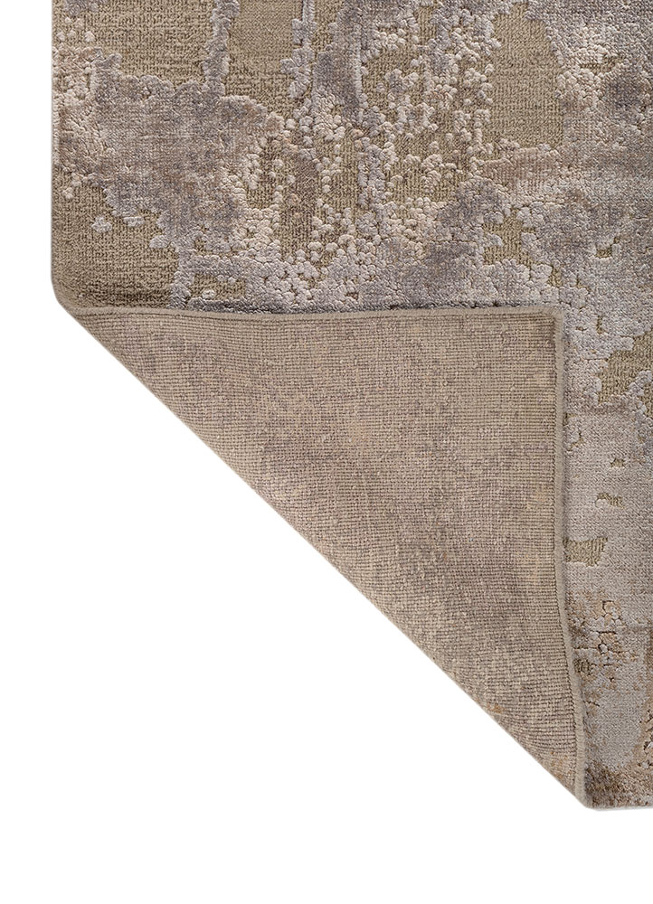 entropy ivory wool and bamboo silk hand knotted Rug - Perspective