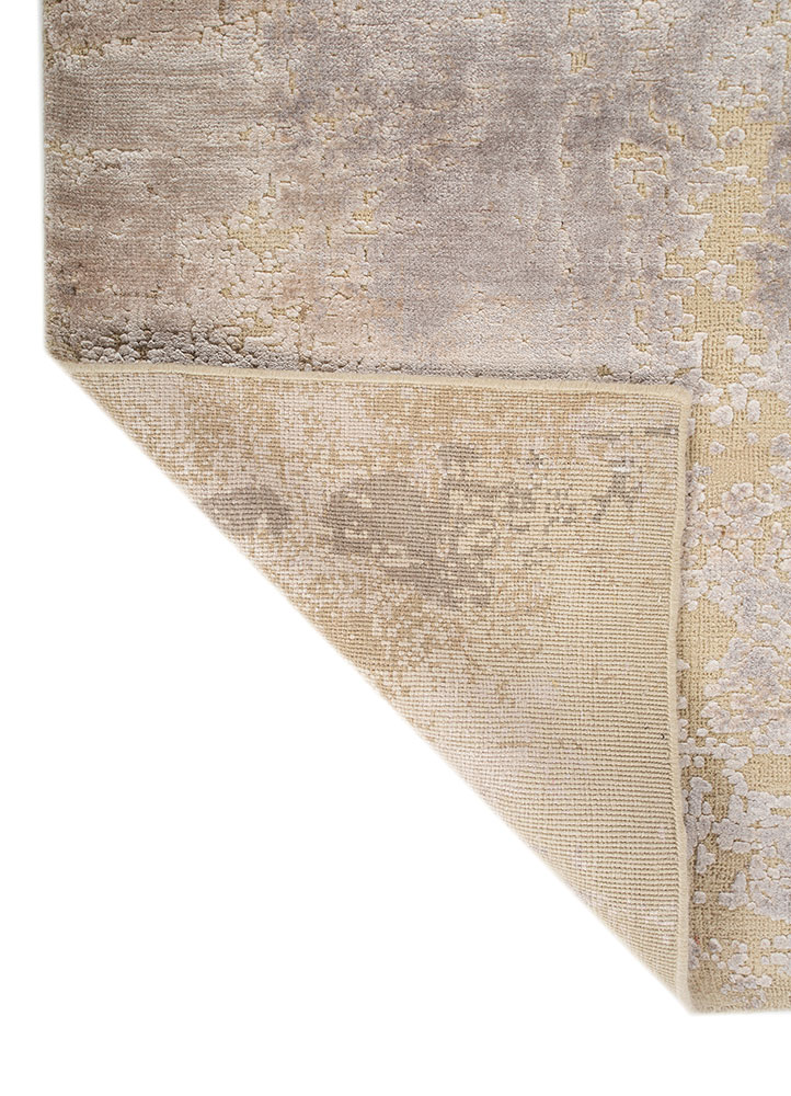 entropy ivory wool and bamboo silk hand knotted Rug - Perspective