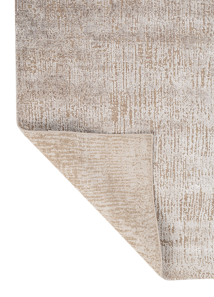 entropy ivory wool and bamboo silk hand knotted Rug - Perspective