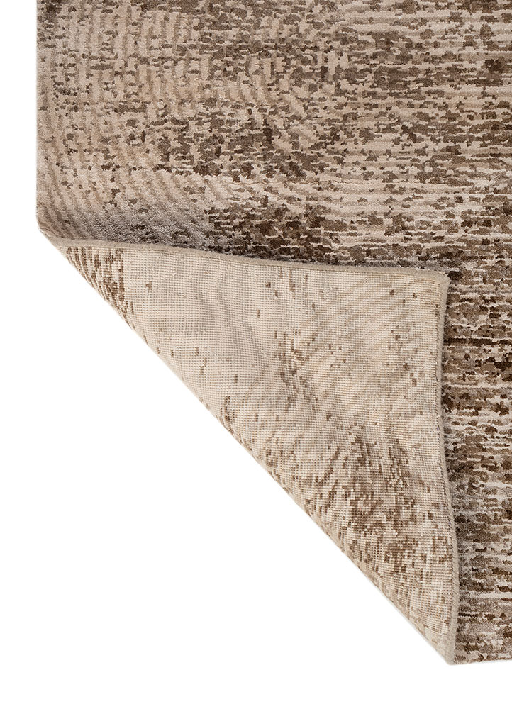 entropy ivory wool and bamboo silk hand knotted Rug - Perspective