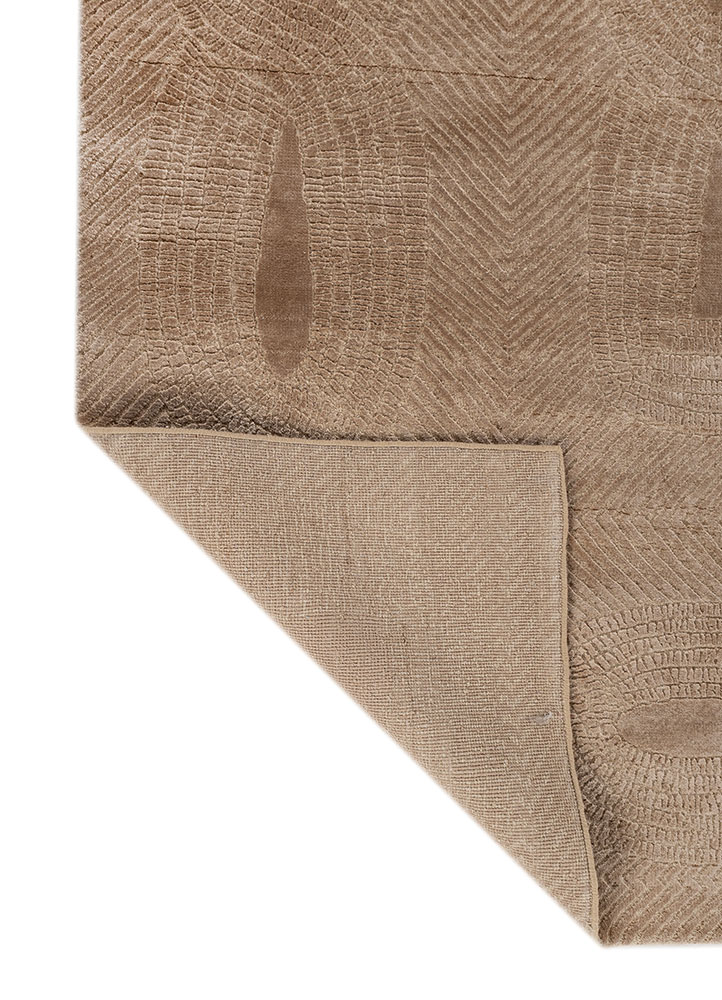 azalea beige and brown wool and bamboo silk hand knotted Rug - Perspective