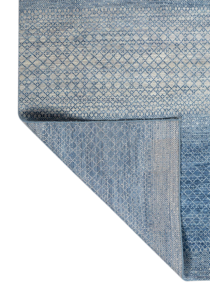 kairos blue wool hand knotted Rug - Perspective