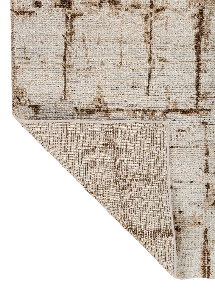 uvenuti ivory wool hand knotted Rug - Perspective