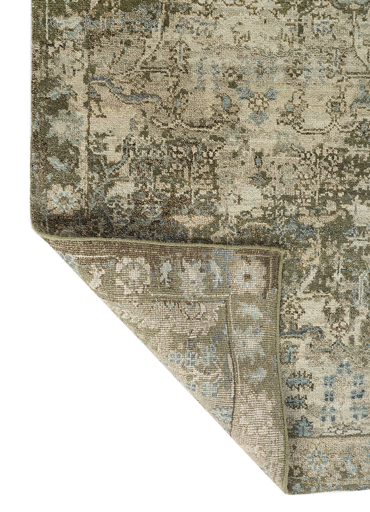 erbe green wool hand knotted Rug - Perspective