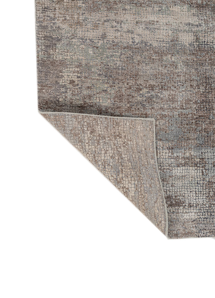 entropy grey and black wool and bamboo silk hand knotted Rug - Perspective
