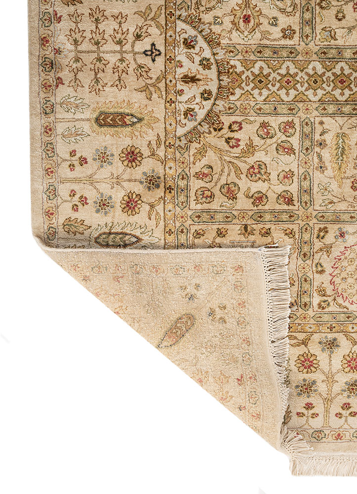 gulmarg ivory silk hand knotted Rug - Perspective