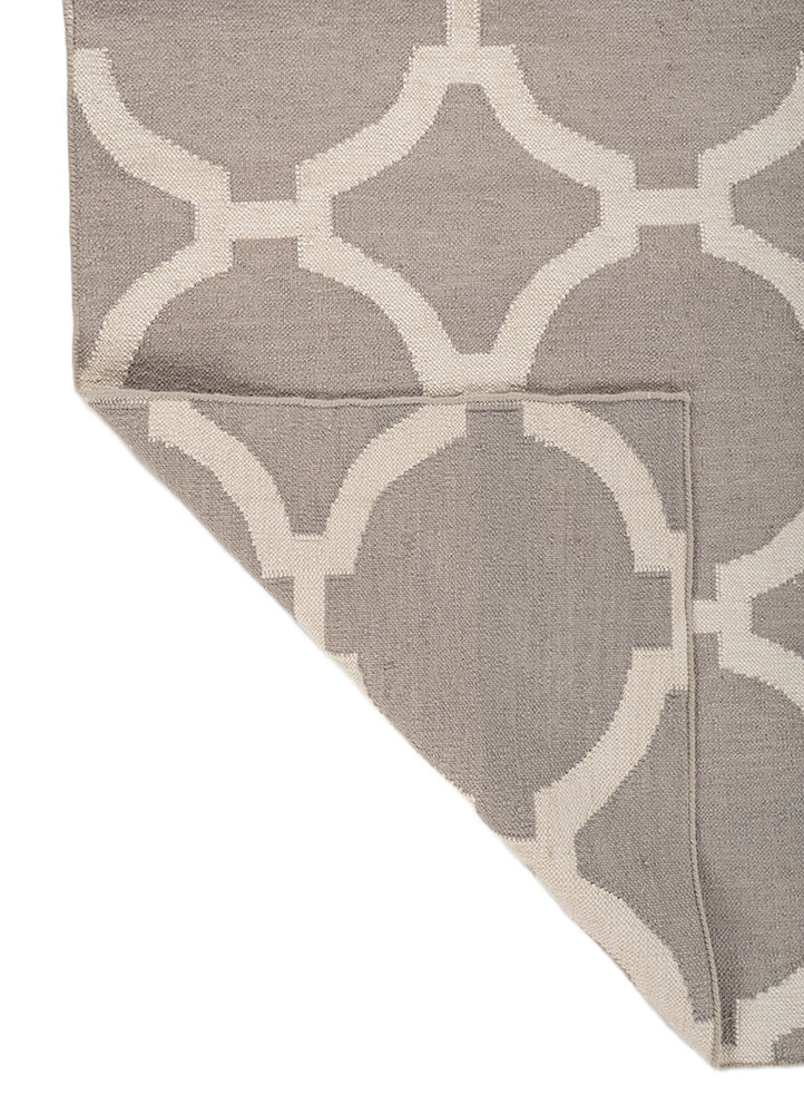 indusbar grey and black wool flat weaves Rug - Perspective