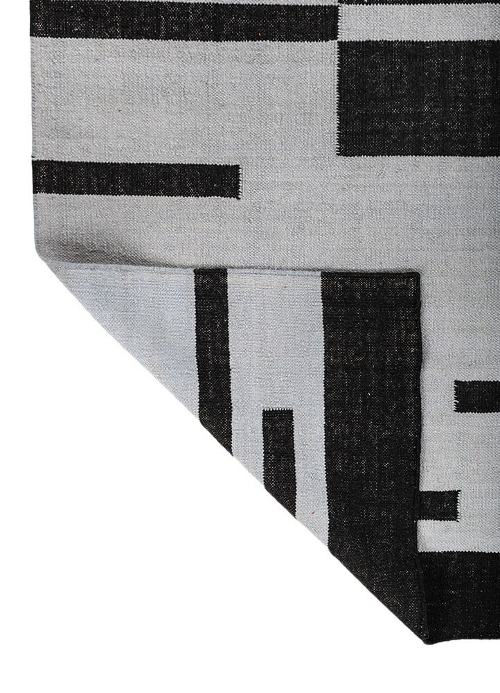 indusbar grey and black wool flat weaves Rug - Perspective