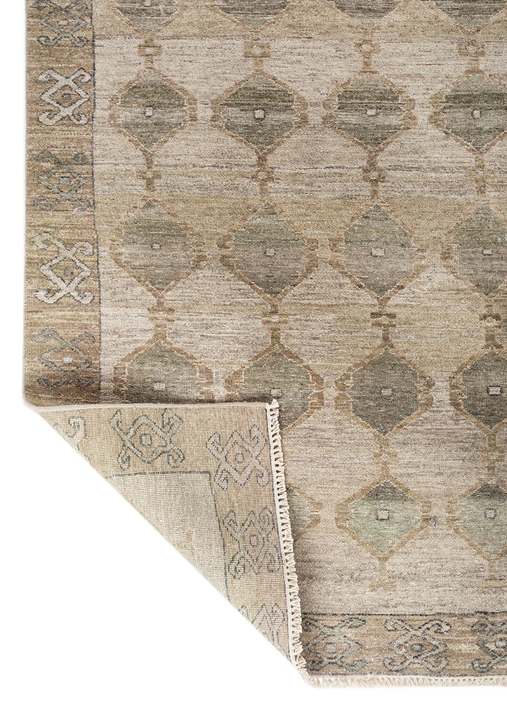 erbe green wool hand knotted Rug - Perspective