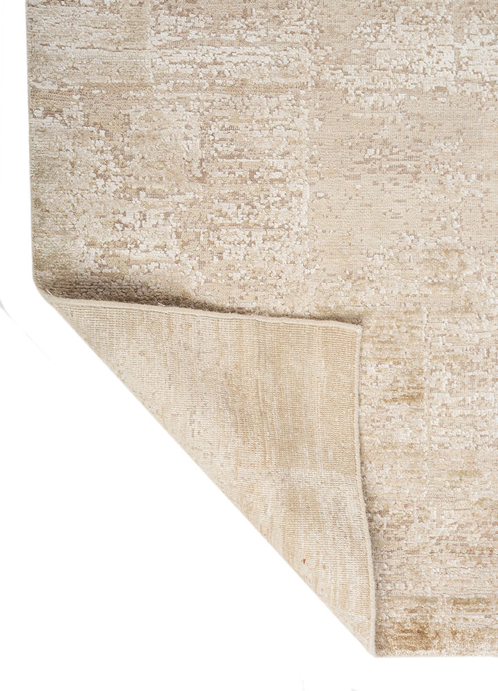 entropy ivory wool and silk hand knotted Rug - Perspective