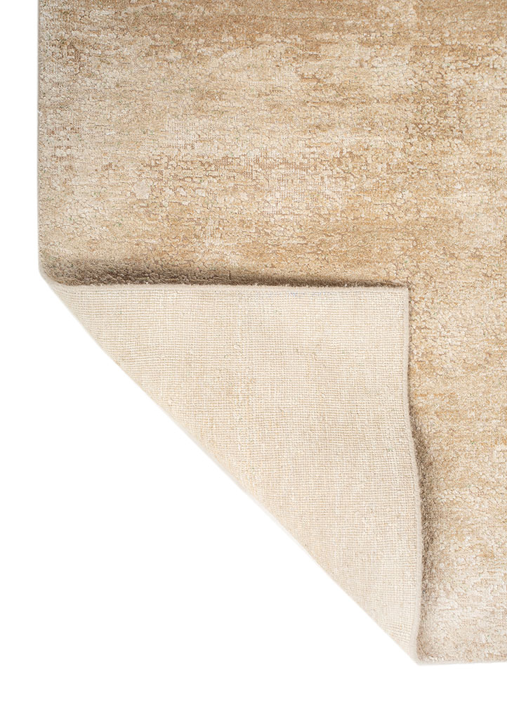entropy ivory wool and silk hand knotted Rug - Perspective