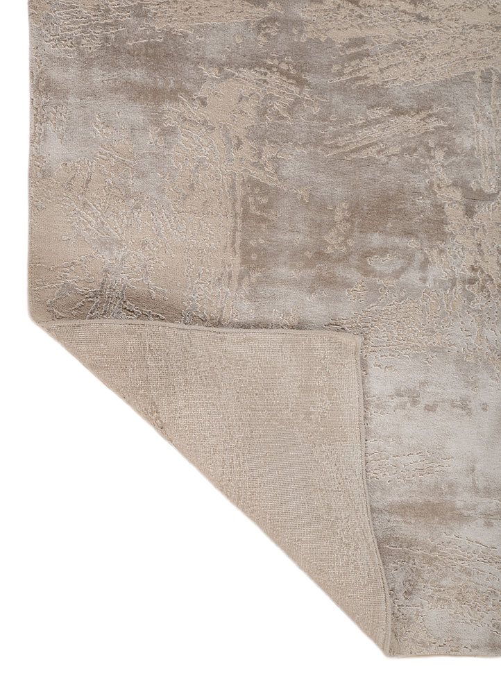 free verse by kavi ivory wool and bamboo silk hand knotted Rug - Perspective