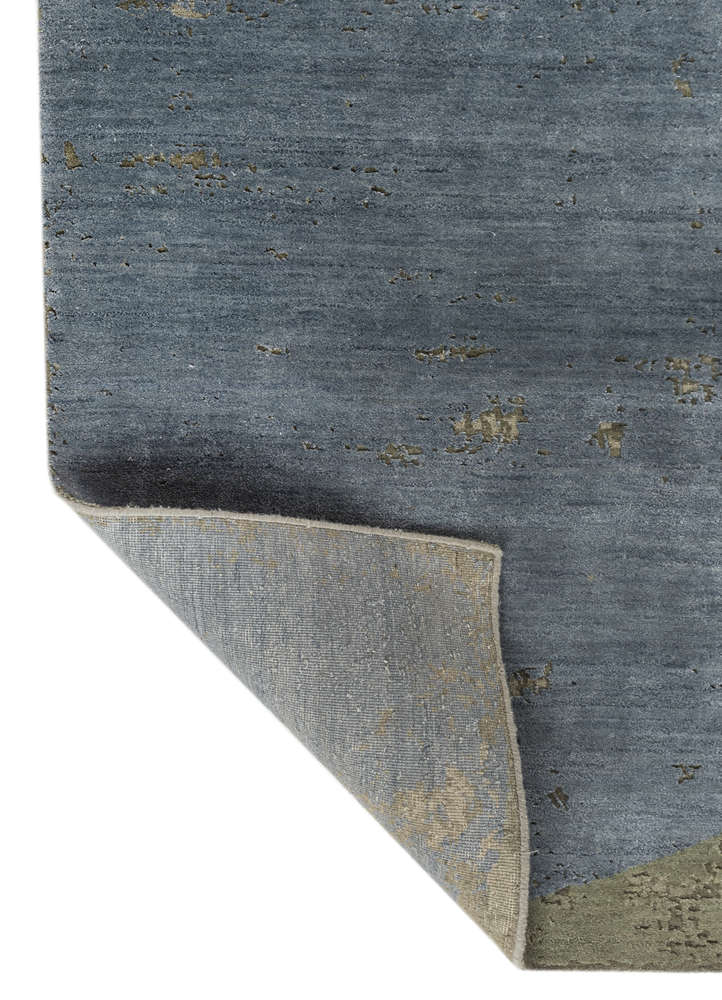 unfold by kavi green wool and bamboo silk hand knotted Rug - Perspective