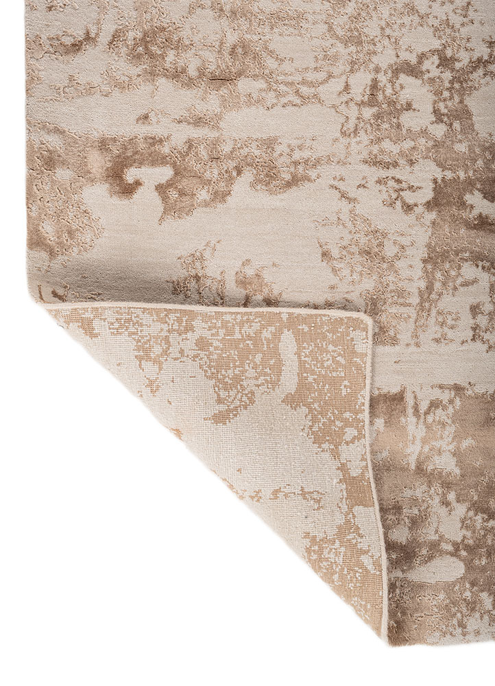 project error by kavi ivory wool and bamboo silk hand knotted Rug - Perspective