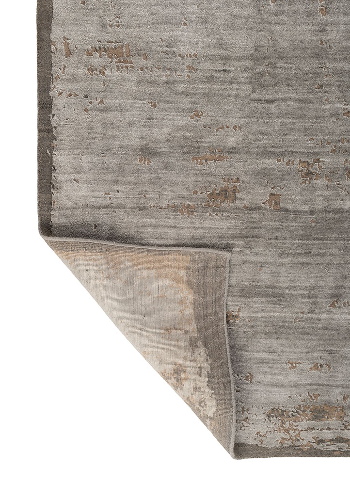 aprezo grey and black tencil hand knotted Rug - Perspective