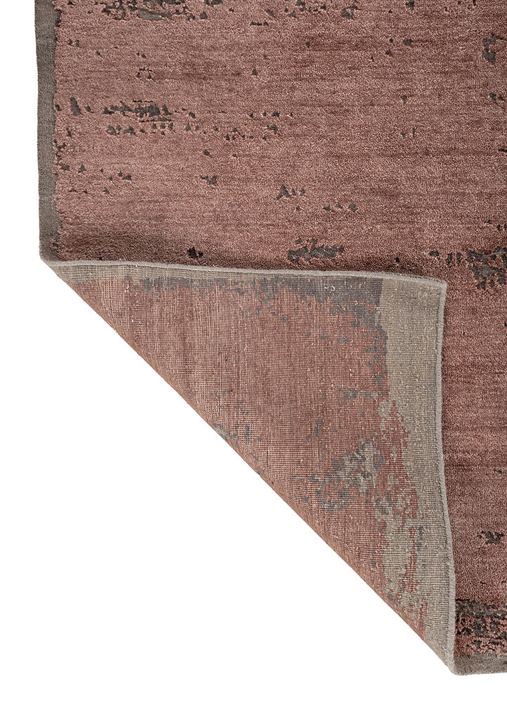 aprezo red and orange tencil hand knotted Rug - Perspective