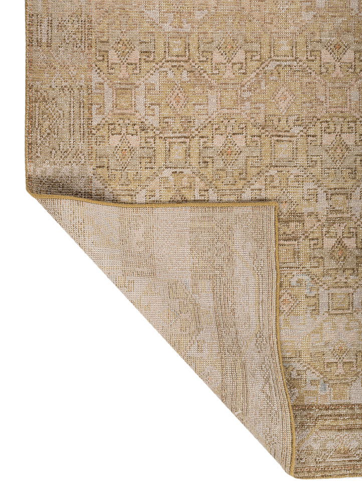 erbe gold wool hand knotted Rug - Perspective