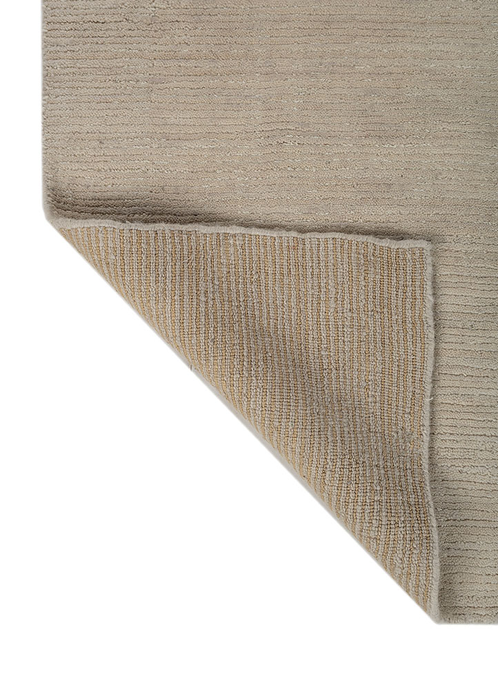saga ivory wool hand loom Rug - Perspective