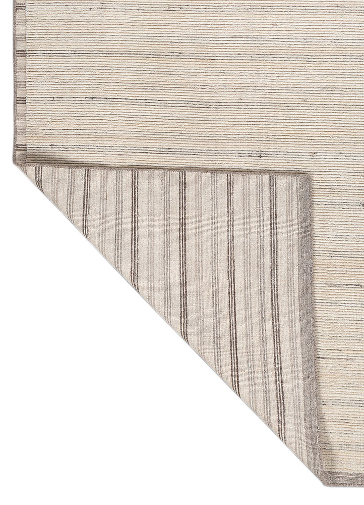 tesoro ivory wool hand loom Rug - Perspective