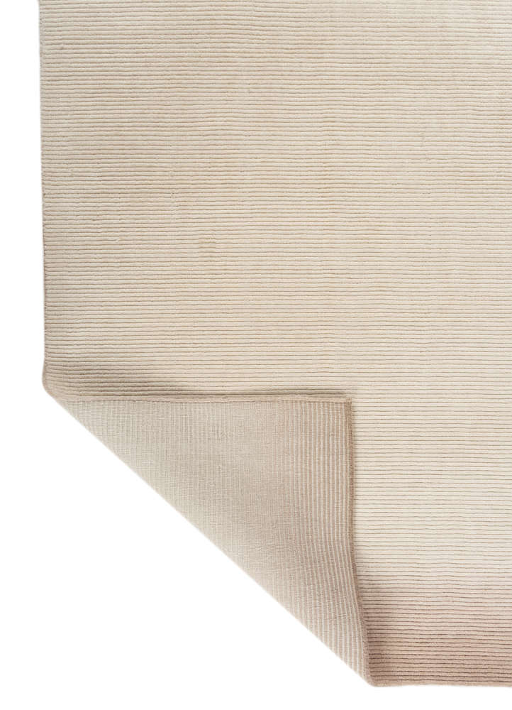 jean red and orange wool hand loom Rug - Perspective