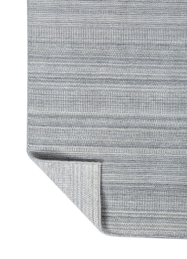 saga grey and black wool hand loom Rug - Perspective