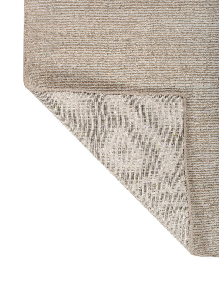 saga gold wool hand loom Rug - Perspective