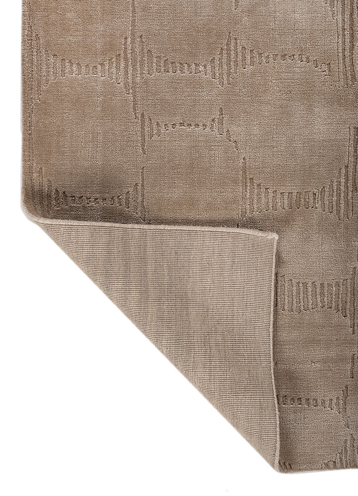 saga beige and brown wool hand loom Rug - Perspective