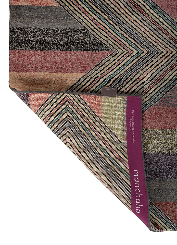 manchaha grey and black wool and bamboo silk hand knotted Rug - Perspective
