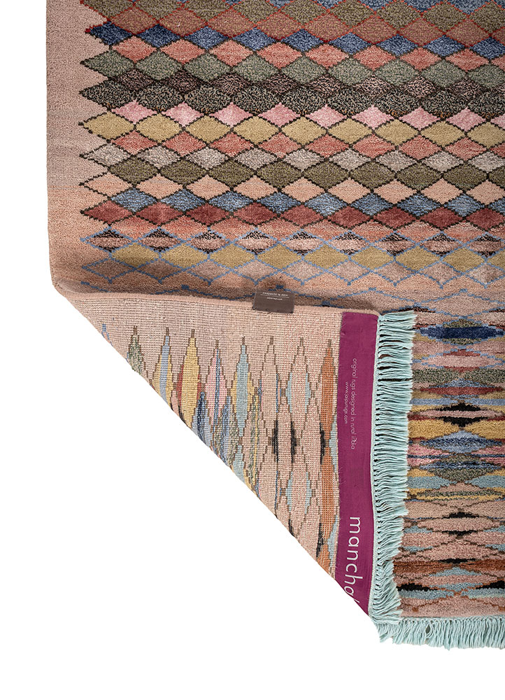 freedom manchaha pink and purple wool and bamboo silk hand knotted Rug - Perspective