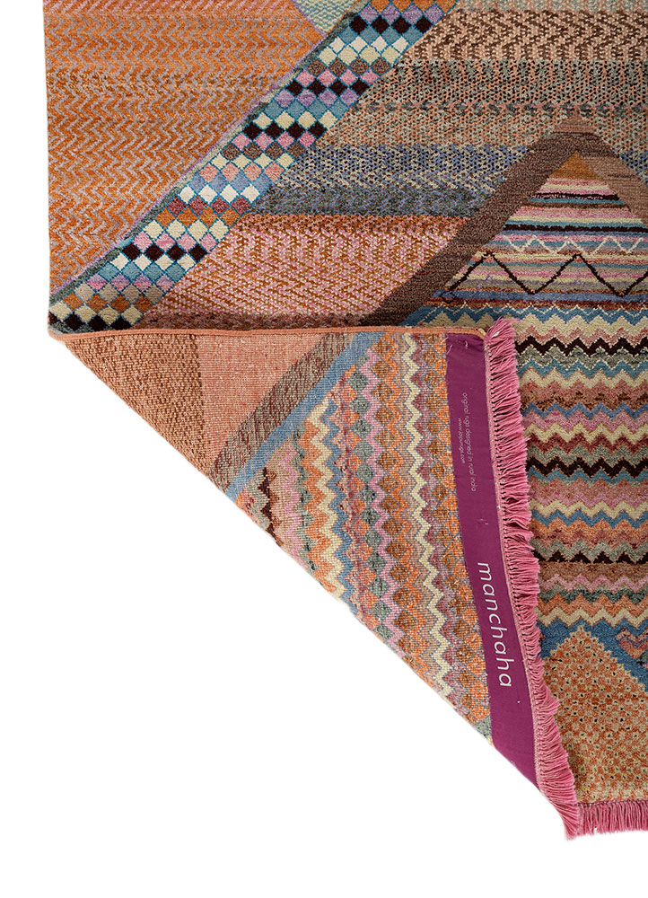 manchaha red and orange wool and bamboo silk hand knotted Rug - Perspective