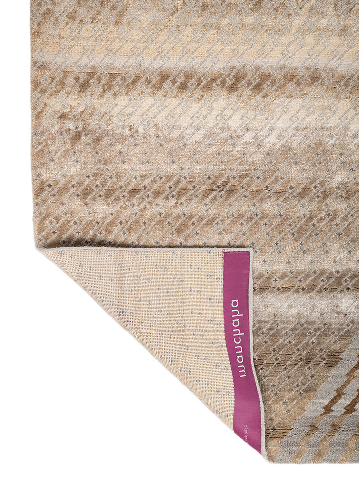 manchaha grey and black wool and bamboo silk hand knotted Rug - Perspective