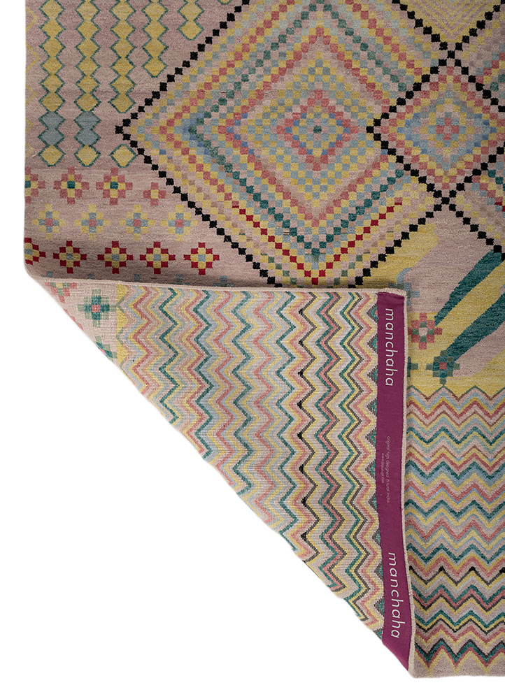 manchaha multi wool and bamboo silk hand knotted Rug - Perspective