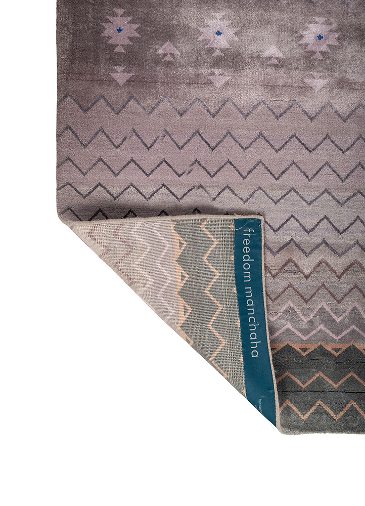 freedom manchaha pink and purple wool and bamboo silk hand knotted Rug - Perspective