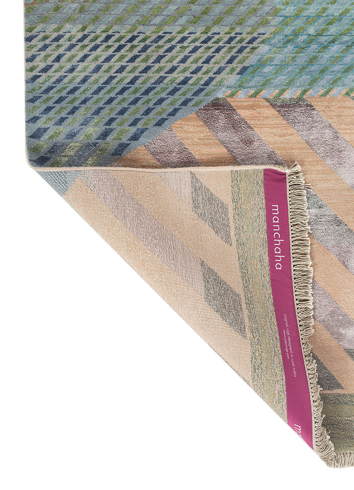 manchaha red and orange wool and bamboo silk hand knotted Rug - Perspective