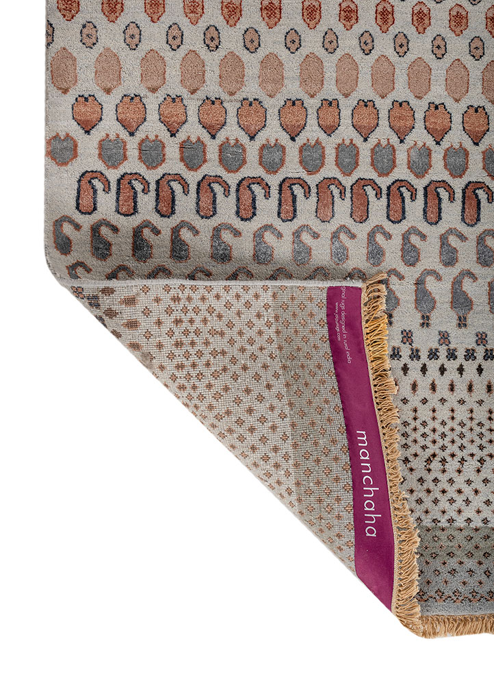 manchaha red and orange wool and bamboo silk hand knotted Rug - Perspective