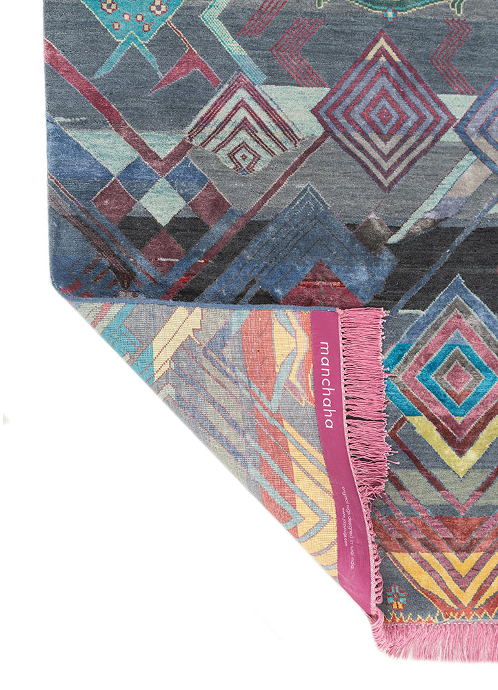manchaha red and orange wool and bamboo silk hand knotted Rug - Perspective