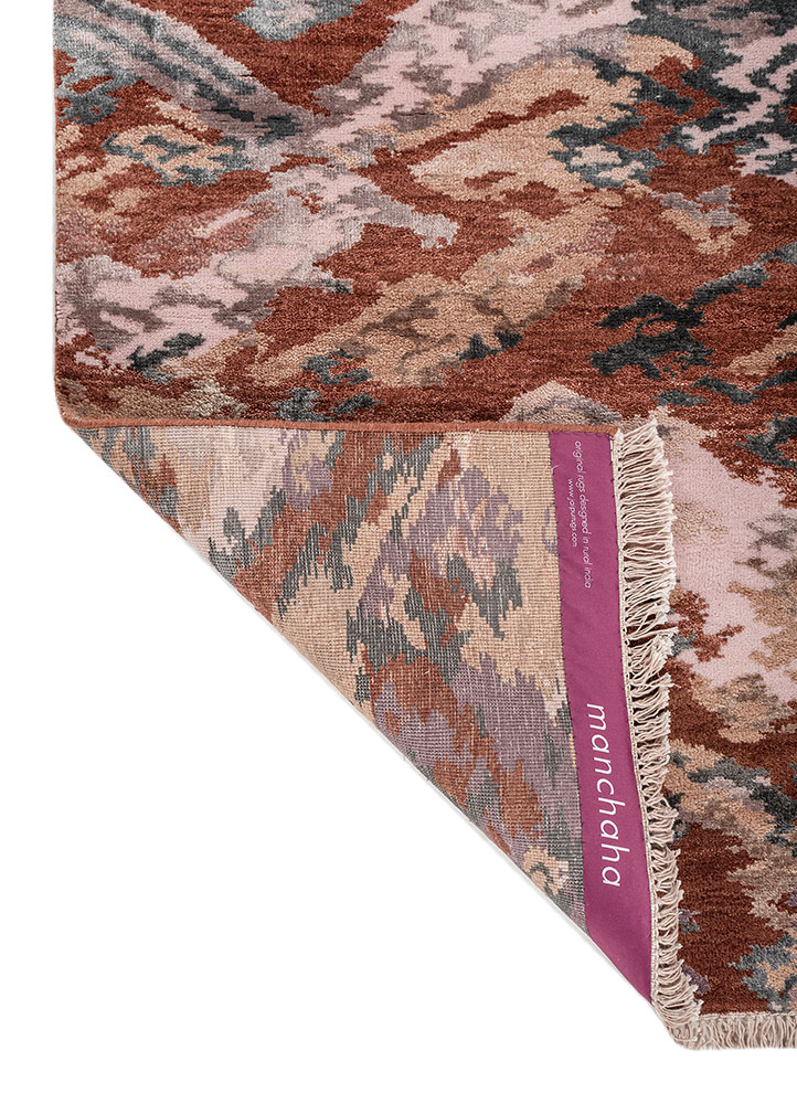 manchaha red and orange wool and bamboo silk hand knotted Rug - Perspective